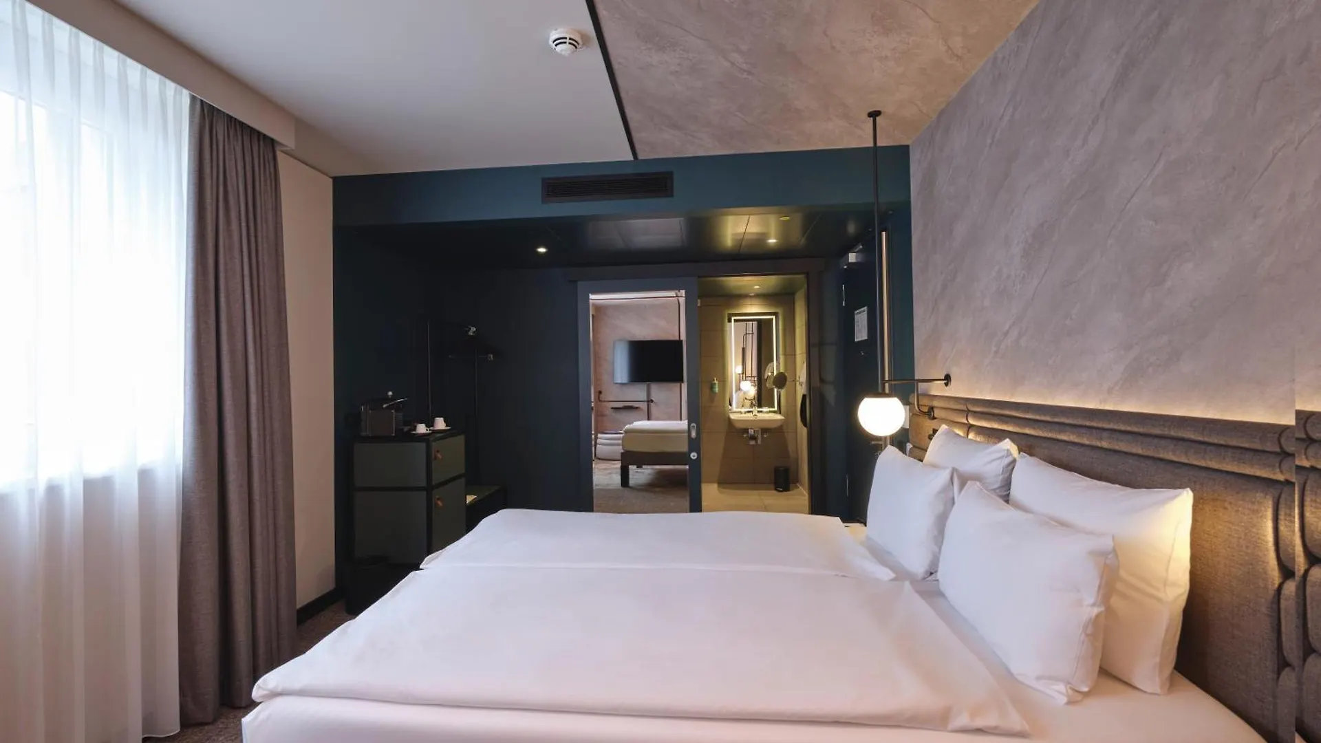 **** מלון Novotel Muenchen City גרמניה